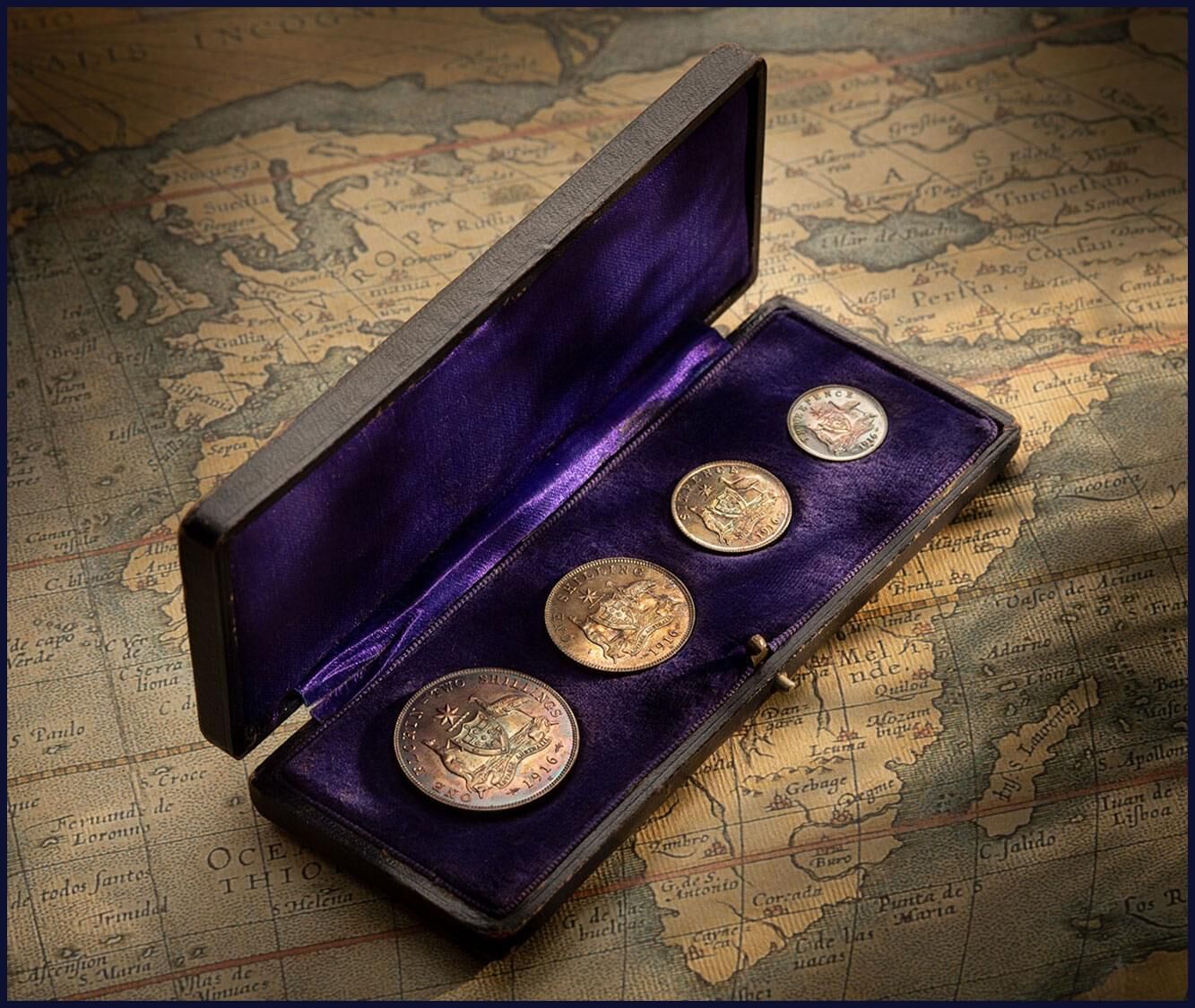 91404-87501-article-boxed-1916-Set-October-2025